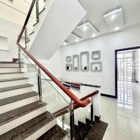 Cho Thuê Nhà 2 Lầu Diện Tích 5M X15M =75M2 Nhà Có Nội Thất 4 P Ngủ 4 Vệ Sinhgần Siêu Thị Go