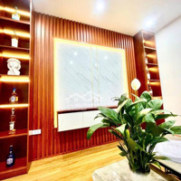 Bán Căn Tập Thể 4 Phòng Ngủthanh Xuân 100M2 - Ô Tô Tránh - Giá Chỉ Hơn 3 Tỷ Cực Đẹp Như Chung Cư Cao Cấp