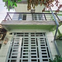 Nhà Siêu Hiếm Ngay Ngã Tư Thủ Đức Ô Tô Đậu Cửa