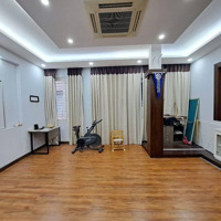 Bán Gấp Nhà Mặt Đường Tôn Đức Thắng Cát Linh. 120M2 - 7 Tầng. Thang Máy. Vỉa Hè Rộng. Kd Đỉnh