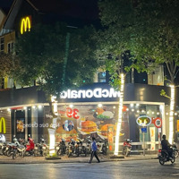 Cho Thuê Tòa Nhà Mặt Phố Xuân Diệu Mặt Tiền Khủng 14M, Diện Tích 200M Rộng, View Hồ Tây 0336920707