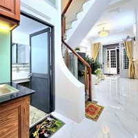 Cần Bán Nhà Đường Lạc Long Quân P11 Tân Bìnhdiện Tích55M2 Giá Bán 3Ty250 Liên Hệ: 0932861530 Vân