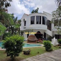 Cho Thuê Vila Hồ Bơi Sang Trọng Khu Thảo Điền