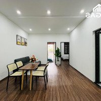 Cho Thuê 2N1K Ban Công - Full Nội Thất Mới Nằm Ngay Âu Cơ - Sazihome Tay Hồ - Khu Đô Thị Ciputra
