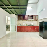 Căn Hộ 2 Phòng Ngủ (Bao Gồm 1 Duplex) Diện Tích Tầm Khoảng 100M2