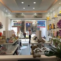 Cho Thuê Mặt Tiền Nguyên Căn Ntmk Q3 Ngang 5M Kd Thuận Tiện