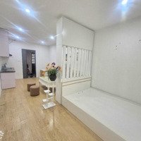 Khu Vực Quỳnh Mai - Hai Bà Trưng. Căn Hộ Tập Thể Được Sửa Lại Mới Toanh, Đang Tìm Chủ Mới