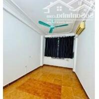 Bán nhà Phố Trại Cá 26m2, 4 tầng, 3 ngủ, SĐCC