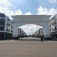 Hot - Khu Đô Thị Stc Diện Tích 100M2 - Giá Bán 2Tỷ180 Mặt Tiền Đường Dt769 Đối Diện Công Viên Trung Tâm