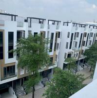Bán biệt thự 240m2 mặt tiền 12m B1.1 BT5 lô 05 Cienco Thanh Hà 0888662811