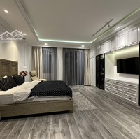 Bán Nhà Phố Lakeview City Mặt Tiền Đường 25M Gần Hồ Giá Bán 20 Tỷ Full Nội Thất Đẹp, 5X20M 1 Trệt 3 Lầu