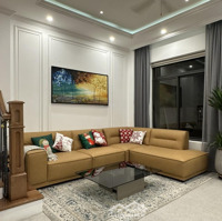Bán Nhà Phố Lakeview City Mặt Tiền Đường 25M Gần Hồ Giá Bán 20 Tỷ Full Nội Thất Đẹp, 5X20M 1 Trệt 3 Lầu
