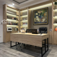 Bán Nhà Phố Lakeview City Mặt Tiền Đường 25M Gần Hồ Giá Bán 20 Tỷ Full Nội Thất Đẹp, 5X20M 1 Trệt 3 Lầu