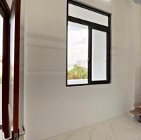 TÒA CHDV MỚI RỘNG RÃI THOÁNG MÁT, ĐẦY ĐỦ TIỆN ÍCH.