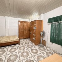 Chính Chủ Cho Thuê Nhà Riêng 3 Tầng 3 Phòng Ngủ 3 Vệ Sinhtại Thái Thịnh, 12 Triệu/ Tháng,Diện Tíchsử Dụng 90M2