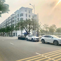 Cho Thuê Nhà Mặt Phố Tại Đồng Kỵ, Giá Thỏa Thuận, 121.5M2, Mặt Tiền 6M, Đường 7.5M, Hot