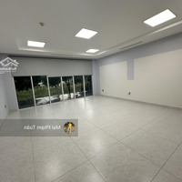 Cho Thuê Sàn Văn Phòng Tại Sala Đại Quang Minh -Diện Tích200M2-Giá Chỉ 50 Triệu .