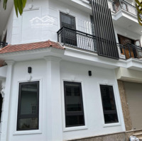 Mặt Phố Vũ Thạnh Hào Nam 65M2X5T Mt5M Nhà Góc 2 Mặt Thoáng Tiện Kinh Doanh Cafe, Nhà Hàng 32 Triệu/Th