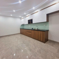 Bán Nhà Thái Thịnh _ Đống Đa 52/56M2 _ 6 Ngủ _ Cách Oto Tránh 10M _ Nhà Mới Xây _ Sổ Chính Chủ