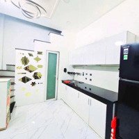 Bán Nhàhẽm Xe Hơisátmặt Tiềnphạm Văn Bạch - P.12 - Gò Vấp - 12M2 - Giá Chỉ 1.95 Tỷ Bớt Lộc