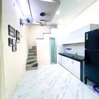 Bán Nhàhẽm Xe Hơisátmặt Tiềnphạm Văn Bạch - P.12 - Gò Vấp - 12M2 - Giá Chỉ 1.95 Tỷ Bớt Lộc