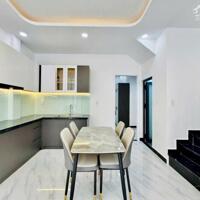 SIÊU PHẨM! Nhà MT Đường Lê Văn Sỹ.Quận 3 .Giá chỉ 4tỷ2/55M2.SHR