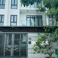 Bán Nhà Đẹp Biệt Thự An Phú Newcity Nguyễn Hoàng Quận 2Diện Tích149.4M2 (6.95M X 21.5M) Giá Bán 40 Tỷ, Shr.