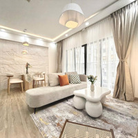 Bán Chung Cư Oriental Plaza, Tân Phú,Diện Tích89M2, 2 Phòng Ngủ+ 2 Vệ Sinh Giá Cực Chất 3,3 Tỷ, Sổ. Liên Hệ: 0902 369 930