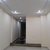 Cho Thuê Nhà Góc 2 Mặt Tiền Đường Cao Thắng- Điện Biên Phủ Quận 3Diện Tích4.2X18M-4 Tầng. Giá 50 Triệu/Tháng