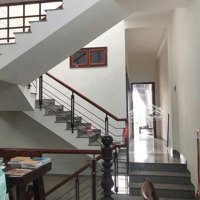 Bán Nhà 3 Tầng Đường 5M5 Hoàng Công Chất Gần Trung Tâm Hành Chính Quận Và Biển Sơn Thủy Gía Rẻ
