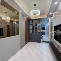 Nhà Đẹp Thái Thịnh, 40M2, Gần Phố, Ngõ Rộng, Nội Thất Xịn, 7.6 Tỷ Có Tl