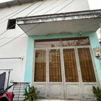 Chính Chủ Cần Bán Đất Đã Có Nhà Tại Quận 9. Liên Hệ: 0937294851 (Cô Ngọc)