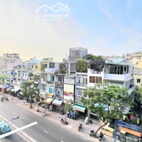 Ngộp Bank, Chính Chủ Cần Bán Gấp Nhà Đẹp 5 Tầng, 4X18 Mặt Tiền Kinh Doanh Hoàng Diệu Quận 4