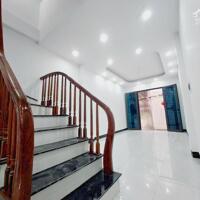Tôi bán nhà Đồng Mai - 36m 4 tầng hơn 3 tỷ