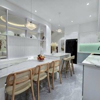Nhà Đẹp Đà Nẵng - Bán Gấp Nhà 3 Tầng Trung Tâm Thanh Khê, Nội Thất Xịn Xò, Có Sân Vườn, Sân Xe