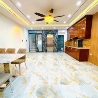 Nguyễn Văn Cừ Long Biên Hà Nội Cầu Thang Máy 51M2