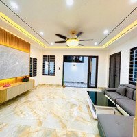 Nguyễn Văn Cừ Long Biên Hà Nội Cầu Thang Máy 51M2