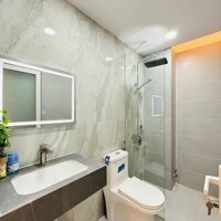 Gấp! Nhà Phan Đăng Lưu, P3, Phú Nhuận. DT 49,2m2, trệt - 3 lầu. Gần ngã 4 Phú Nhuận