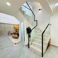 Gấp! Nhà Phan Đăng Lưu, P3, Phú Nhuận. DT 49,2m2, trệt - 3 lầu. Gần ngã 4 Phú Nhuận