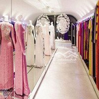 Hàng Hiếm Cho Thuê Nhà Mặt Phố Tại Hoàng Quốc Việt, 210 Triệu, 190M2, 5 Tầng, 8M Mặt Tiền