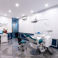 Hàng Hiếm Cho Thuê Nhà Mặt Phố Tại Hoàng Quốc Việt, 210 Triệu, 190M2, 5 Tầng, 8M Mặt Tiền