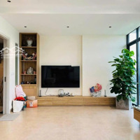 Mặt Hồ Mặt Tiền Khủng Thang Máy View Vườn Hoa, Hồ Linh Quang 39M2 7 Tầng,Mặt Tiền7 M 24.2 Tỷ Đống Đa