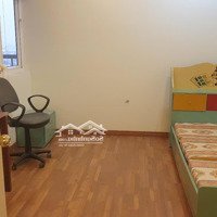Cho Thuê Căn Hộ Chung Cư 96 Định Công,Diện Tích130M2, 3 Phòng Ngủ 2 Vệ Sinh Đủ Đồ, Nhà Đẹp, Bc: Đn. 13,5 Trệu/Tháng