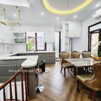 Nhà Đẹp Tây Hồ. 6 Tầng Thang Máy. Ô Tô Đỗ Cửa. 55M2 Giá Chỉ 11 Tỷ Nhỉnh