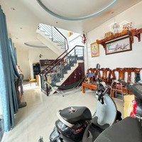 Bán Nhà Mặt Phố Đường 827, 7,89 Tỷ, 64,8M2, 5 Phòng Ngủ 5 Vệ Sinh Phú Hữu, Quận 9, Hcm Giá Tốt