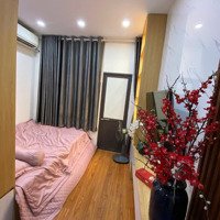 Giá 4 Triệu/Th Cho Căn Hộ Tập Thể 20M2 Phố Tôn Đức Thắng, Đống Đa - Ngõ Thông Tứ Phía - An Sinh Tốt