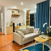 Tôi Chính Chủ Chuyển Chỗ Làm Nên Cần Bán Gấp Căn 2 Phòng Ngủ+ 64M2 Tòa Imperia Giá Bán 4,2 Tỷ. Liên Hệ: 0975 982 499