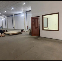 Cho Thuê Xưởngmặt Tiềnql 1A Bà Điểm Hóc Môn. Diện Tích: 800M Giá: 60 Triệu Xe Container