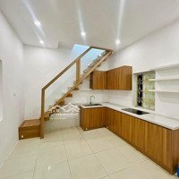 Bán Tập Thể Tôn Đức Thắng, Đống Đa, T2, 100M2, 3 Ngủ, 3.35 Tỷ