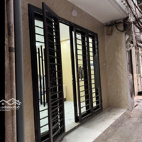 Trung Tâm Đống Đa - Nhà Nở Hậu - Thoáng Sáng - Vài Bước Ra Phố - An Sinh Tốt